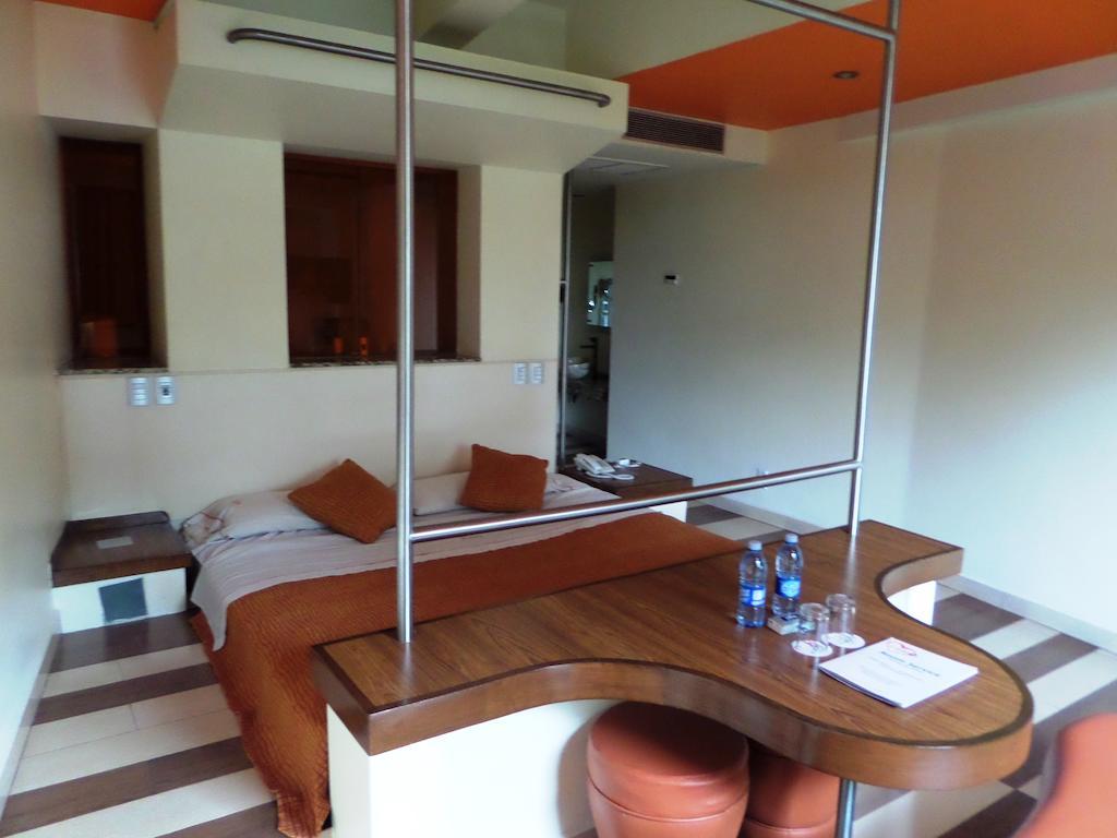 Hotel Cuore เม็กซิโกซิตี้ ภายนอก รูปภาพ